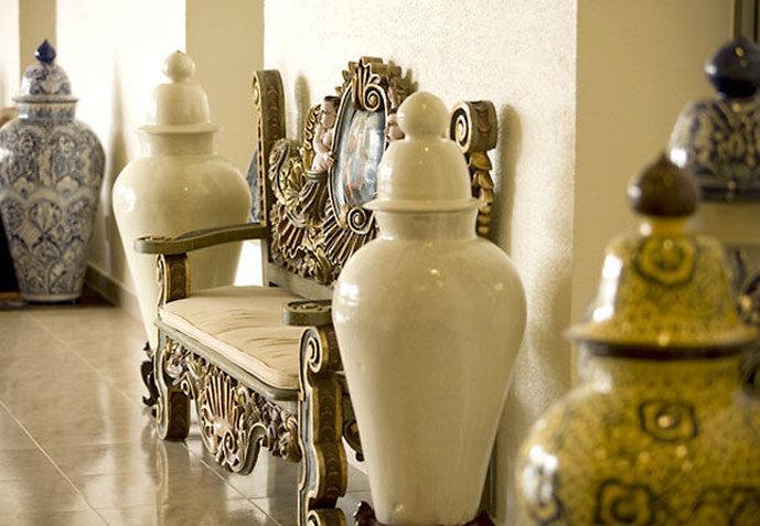 Fiesta Americana Hacienda Ixtapan De La Sal Zewnętrze zdjęcie A Ming dynasty porcelain vase